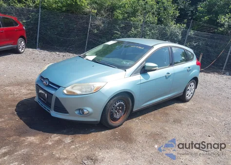 2012 Ford Focus Se z USA, uszkodzony, nr VIN 1FAHP3K2XCL219362